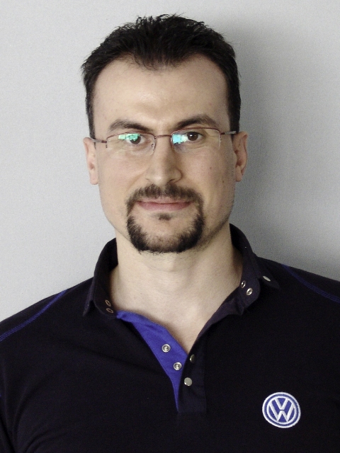 FATİH ÖZÇELİK