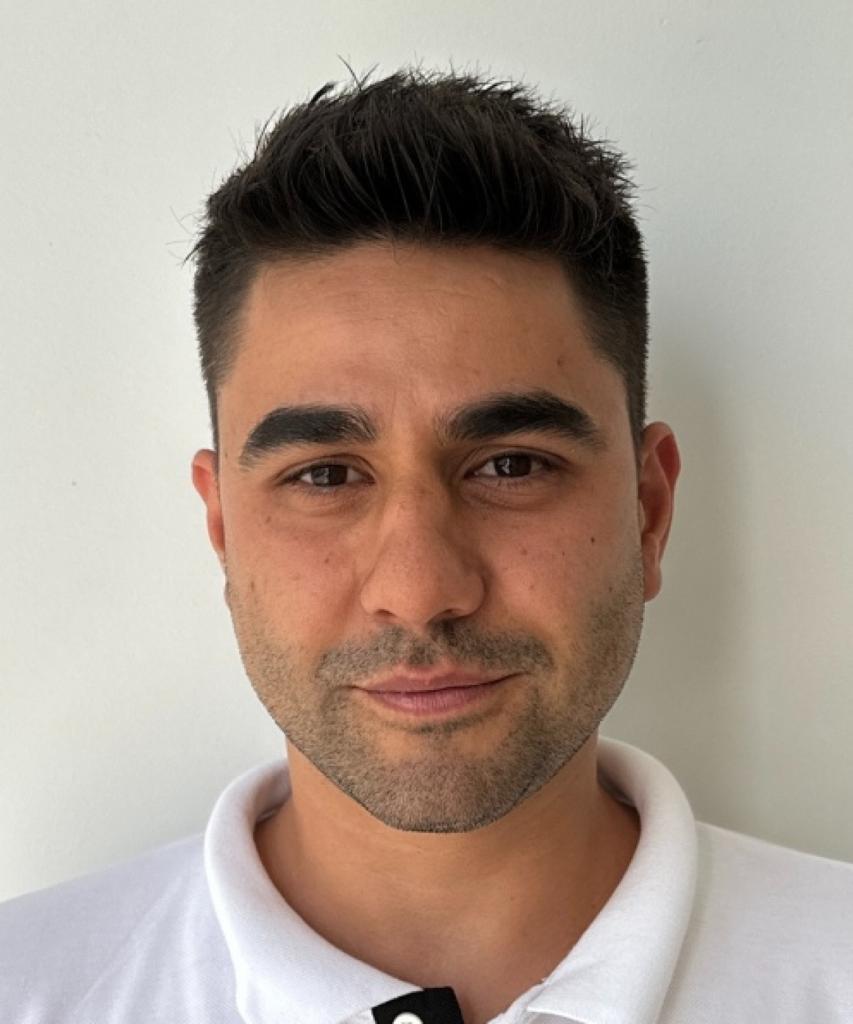 SERTAÇ İZMİRLİ