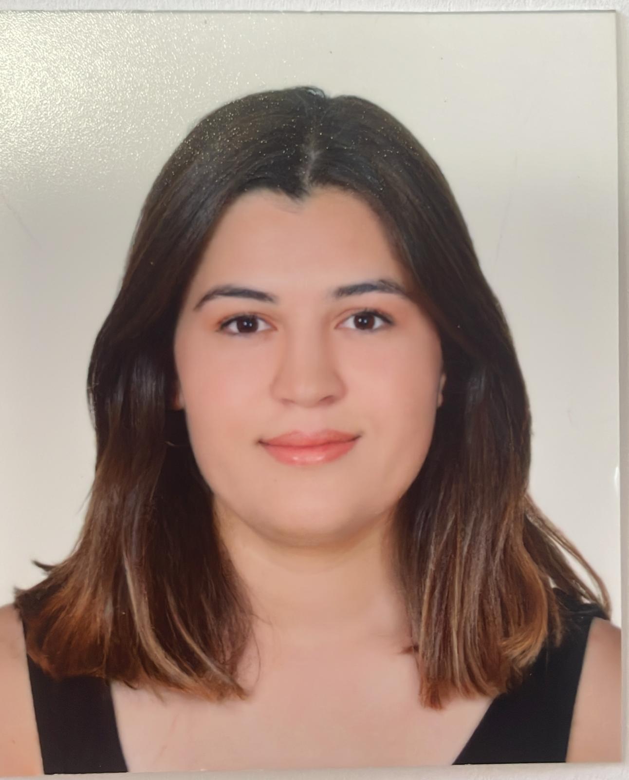 AYŞENUR ÇAVDAR